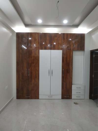 Storage Designs by Carpenter Asif khan, Ghaziabad | Kolo