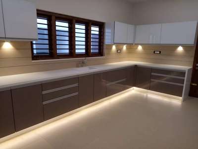 Kitchen, Storage, Lighting, Flooring, Window Designs by Civil Engineer Arun K Das C P, Kozhikode | Kolo