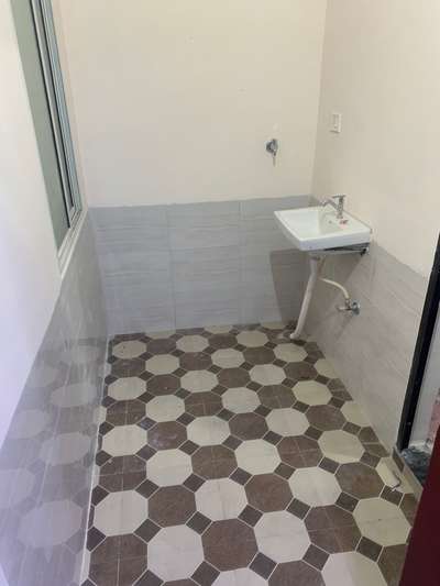 Bathroom Designs by Plumber Ankit Rekwal, Indore | Kolo