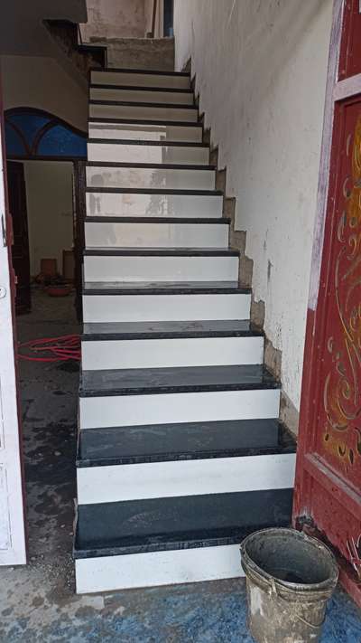 Staircase Designs by Flooring Saddam Patel, Dewas | Kolo