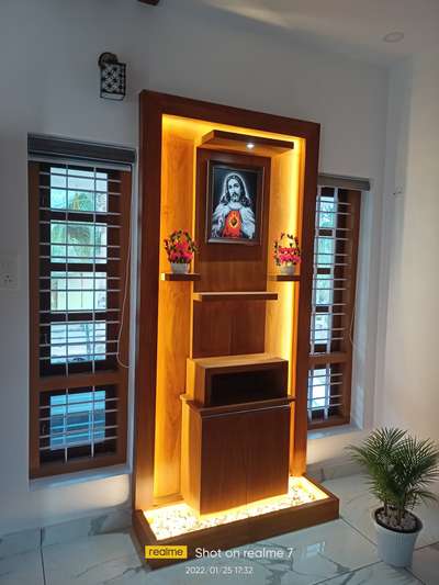 Lighting, Prayer Room, Storage Designs by Carpenter Vishnu vforu, Alappuzha | Kolo