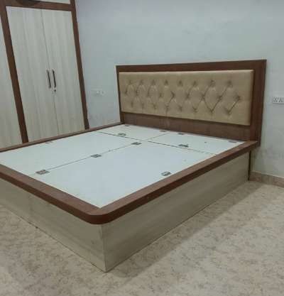 Furniture, Bedroom Designs by Carpenter  mr Inder  Bodana, Indore | Kolo