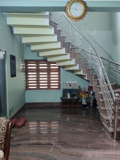 Staircase, Flooring Designs by Home Owner Mohammed Ziyad , Kannur | Kolo