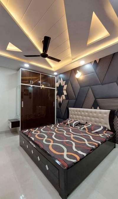 Ceiling, Furniture, Lighting, Storage, Bedroom Designs by Contractor RR construction, Delhi | Kolo