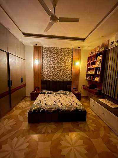 Furniture, Lighting, Storage, Bedroom Designs by Interior Designer manisha pandey, Gautam Buddh Nagar | Kolo