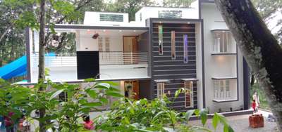 Exterior Designs by Civil Engineer Mahesh M, Thiruvananthapuram | Kolo