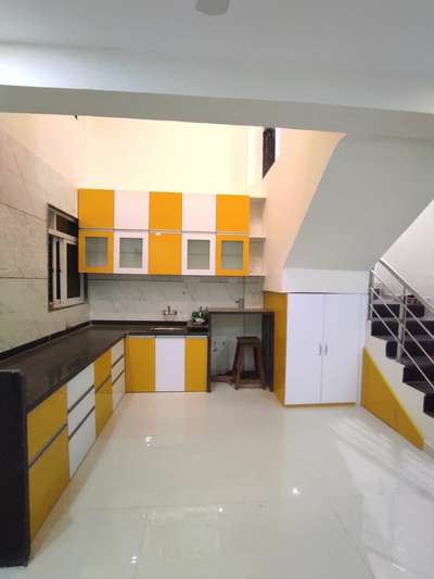 Kitchen, Lighting, Storage Designs by Carpenter Prahlad Singh Furniture woodwork, Sikar | Kolo
