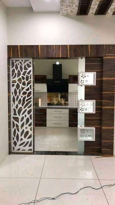 Kitchen, Storage Designs by Interior Designer RAVI BHARDWAJ, Delhi | Kolo