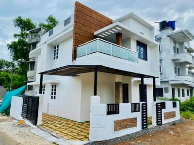 Exterior Designs by Contractor Deepa INFINE Builders, Ernakulam | Kolo