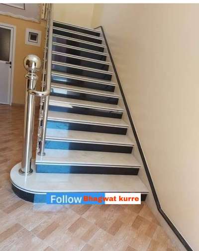 Staircase Designs by Mason Bhagwat Kurre, Sonipat | Kolo