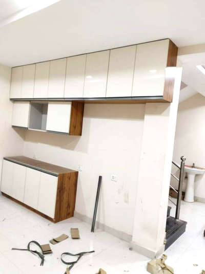 Kitchen, Storage Designs by Carpenter hindi bala carpenter, Kannur | Kolo