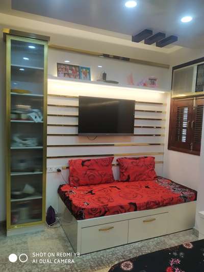 Furniture, Lighting, Storage, Bedroom Designs by Contractor Sandeep Sharma, Delhi | Kolo