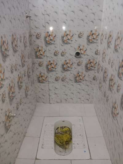 Bathroom Designs by Contractor Narendra Parmar, Ujjain | Kolo