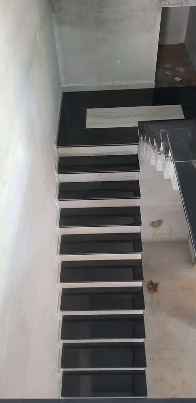 Staircase Designs by Flooring shameer shameer, Malappuram | Kolo