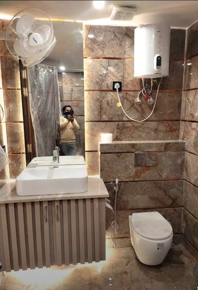 Bathroom Designs by 3D & CAD waseem  saife , Delhi | Kolo