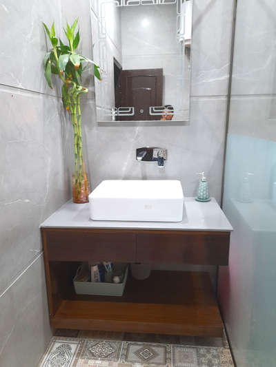 Bathroom Designs by Carpenter Deep Dhiman, Panipat | Kolo