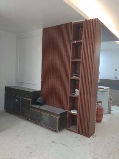 Living, Storage Designs by Contractor suhana interior, Gurugram | Kolo