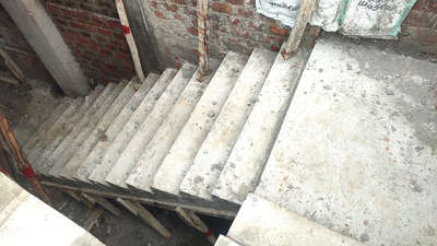 Staircase Designs by Contractor lokesh kushwaha, Bhopal | Kolo