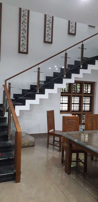 Staircase Designs by Contractor pradeep  Aryamangalam , Kottayam | Kolo