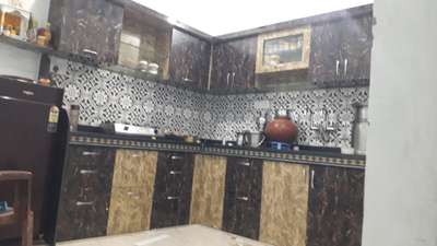 Kitchen, Storage Designs by Carpenter chetan  ahirwal , Dewas | Kolo