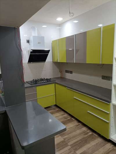 Kitchen, Lighting, Storage Designs by Interior Designer Sp Ace2 Interiors, Delhi | Kolo
