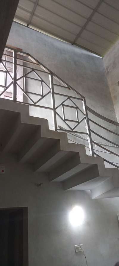 Staircase Designs by Home Owner Suresh Kumpala, Kasaragod | Kolo