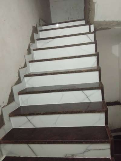Staircase Designs by Mason SHARIK Ansari, Bulandshahr | Kolo
