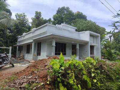 Exterior Designs by Contractor AV  Constructions , Pathanamthitta | Kolo