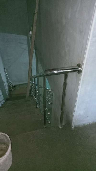 Staircase Designs by Fabrication & Welding sethu ravi, Kozhikode | Kolo