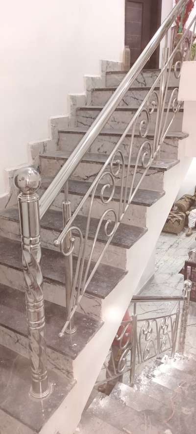 Staircase Designs by Fabrication & Welding Sheikh Shahid, Bhopal | Kolo