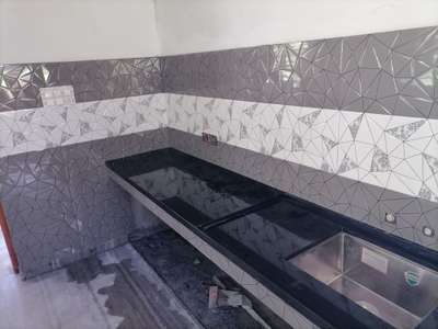 Kitchen, Wall Designs by Flooring krioesh h, Kozhikode | Kolo