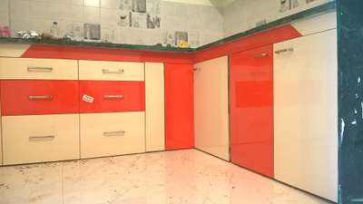 Kitchen, Storage Designs by Carpenter saawan marmat, Indore | Kolo