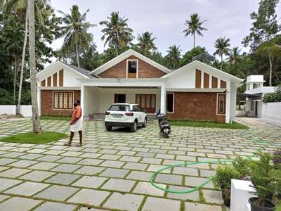 Flooring, Exterior Designs by Civil Engineer sajad  salim, Thiruvananthapuram | Kolo