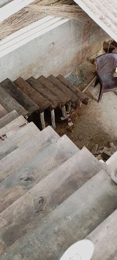 Staircase Designs by Civil Engineer Rajendra malviya Rajendra malviya, Ujjain | Kolo