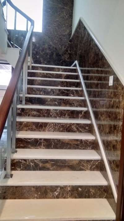 Staircase Designs by Contractor jai verma, Delhi | Kolo