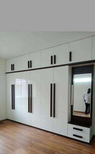 Flooring, Storage Designs by Carpenter Mo tasleem Mo tasleem, Faridabad | Kolo