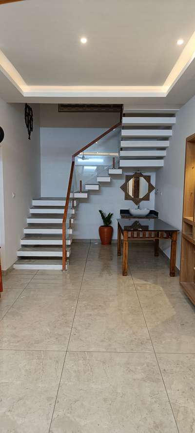 Flooring, Staircase Designs by Interior Designer Prathyush Anaikkal, Thrissur | Kolo