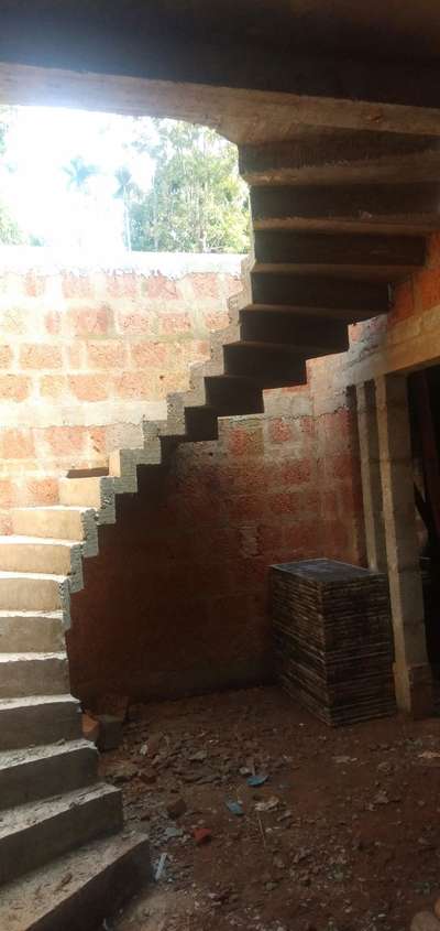 Staircase Designs by Contractor Siraj Mananthavady, Wayanad | Kolo