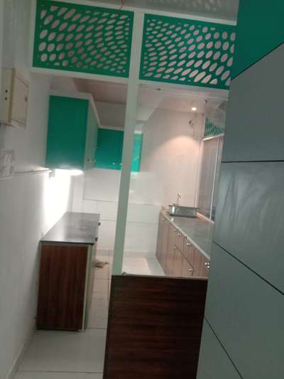 Kitchen, Lighting, Storage Designs by Carpenter uv sajith, Malappuram | Kolo