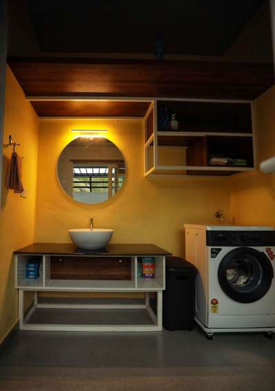 Bathroom, Lighting Designs by Contractor Xavier Mathew, Alappuzha | Kolo