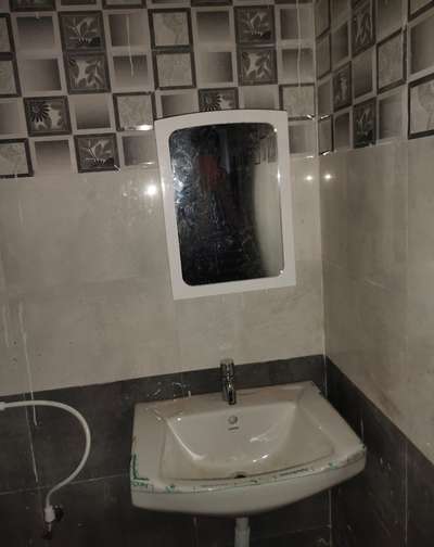 Bathroom Designs by Plumber dushmant  das, Delhi | Kolo