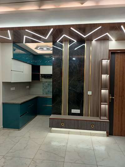 Ceiling, Lighting, Storage Designs by Carpenter view bulid carpenter , Delhi | Kolo