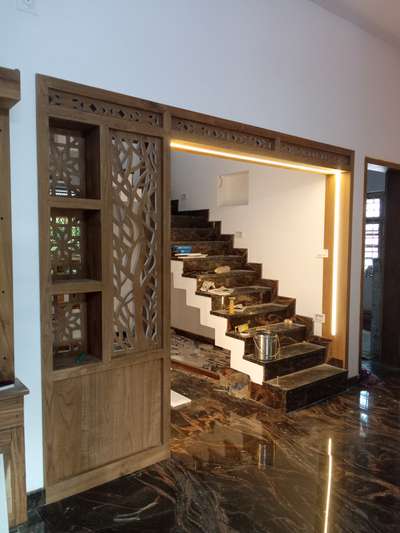 Staircase Designs by Carpenter Shiju Ramakrishnan, Thrissur | Kolo