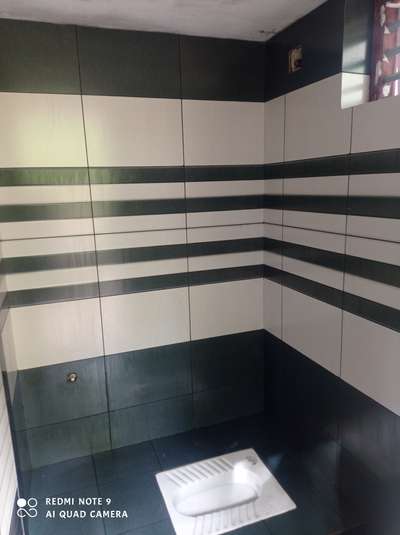 Bathroom, Wall Designs by Flooring Rafeek  Cta, Thrissur | Kolo