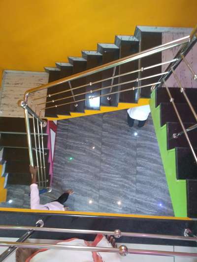 Flooring, Staircase Designs by Contractor Subhash.  subhash , Thiruvananthapuram | Kolo