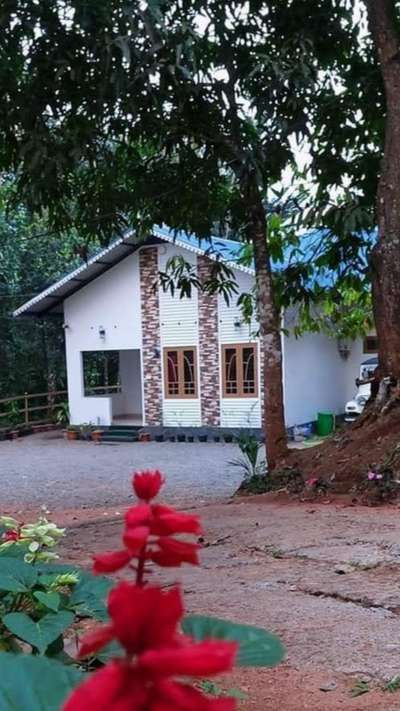 Exterior, Outdoor Designs by Home Owner Siji George  George, Idukki | Kolo