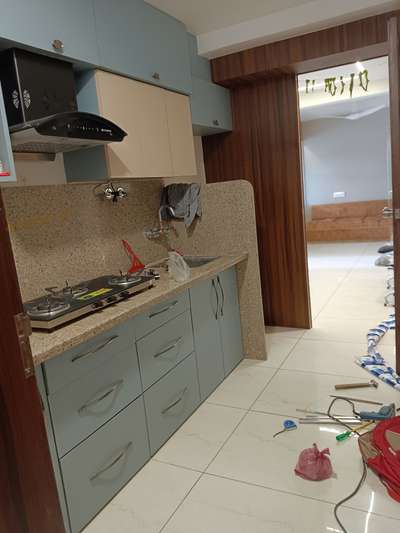 Kitchen, Storage Designs by Carpenter vinod  Panchal , Indore | Kolo