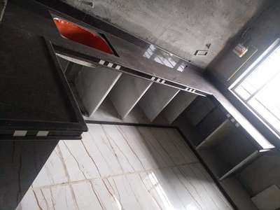 Kitchen, Storage Designs by Flooring deepak chouhan, Indore | Kolo
