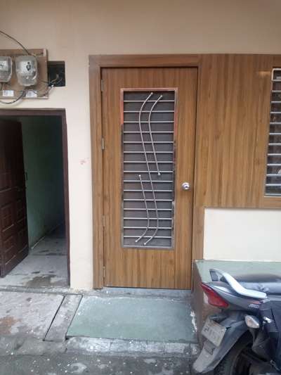 Door Designs by Carpenter Dilip Panchal, Ujjain | Kolo