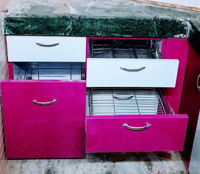Storage, Kitchen Designs by Carpenter New Idea , Delhi | Kolo